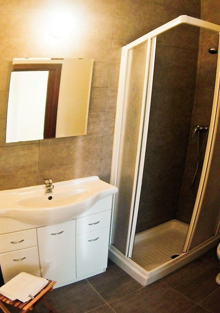 B&B Villa Monterosa Con Piscina Castronno Kültér fotó